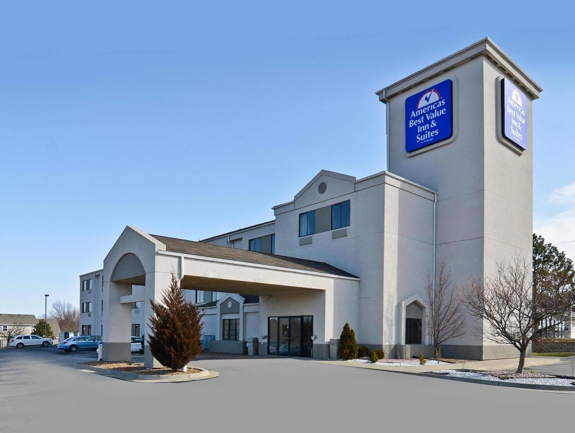 Americas Best Value Inn And Suites Lee'S Summit-Kansas City Extérieur photo